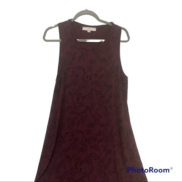 LOFT Dresses & Skirts - Loft size large sleeveless dark purple dress.